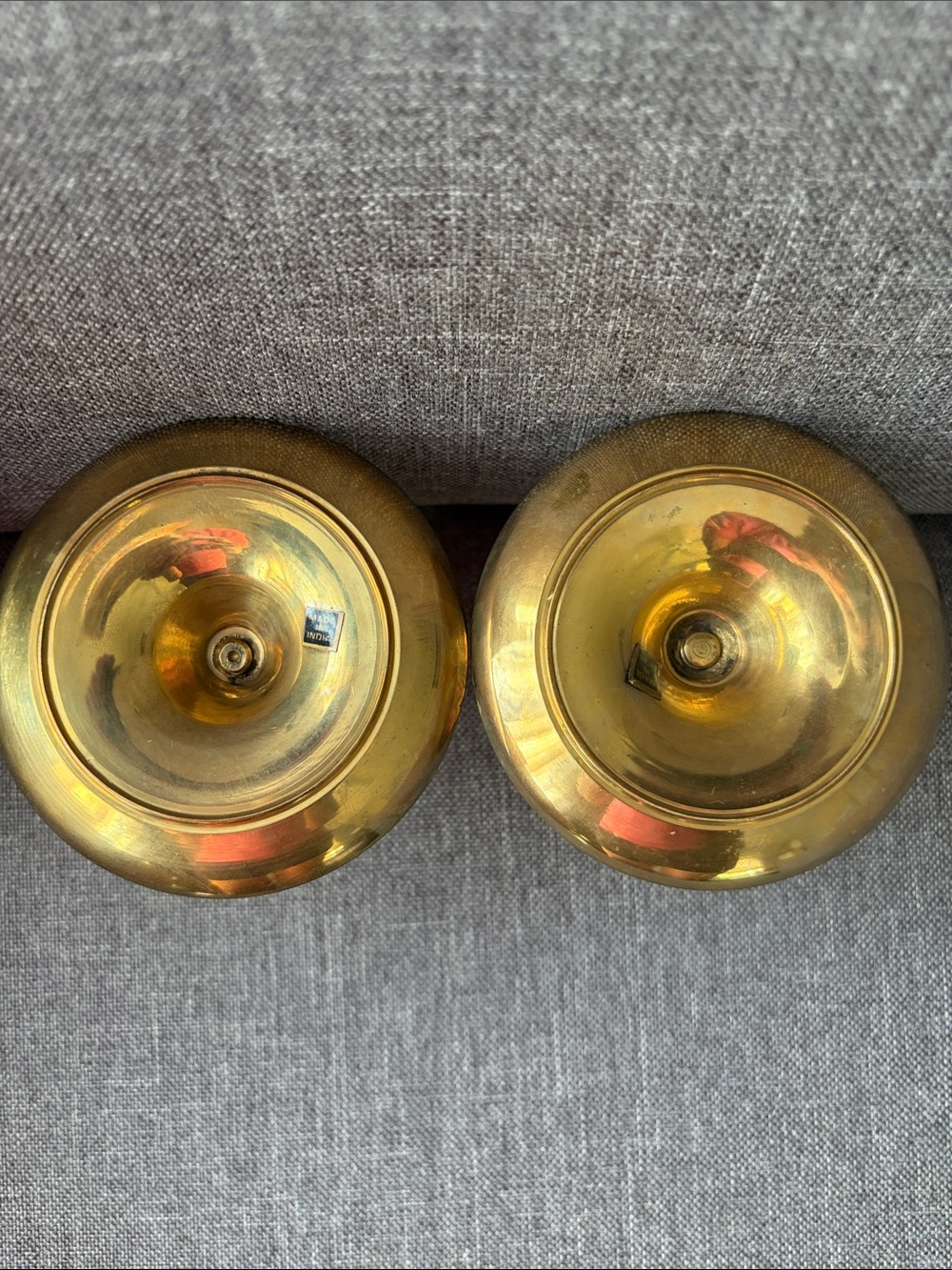 Vintage solid Brass Candlestick Pair – Polished Gold Accent - Picture 2 of 7